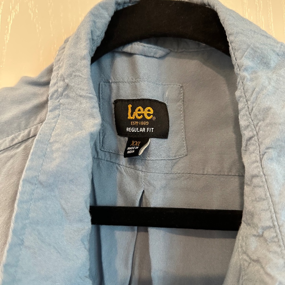 Use casual shirt